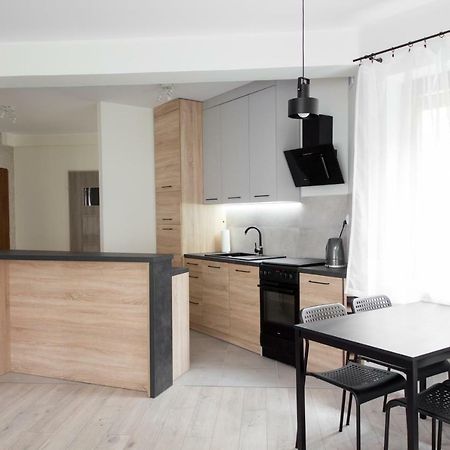 Apartament Zebcowska Ostrow Wielkopolski Luaran gambar
