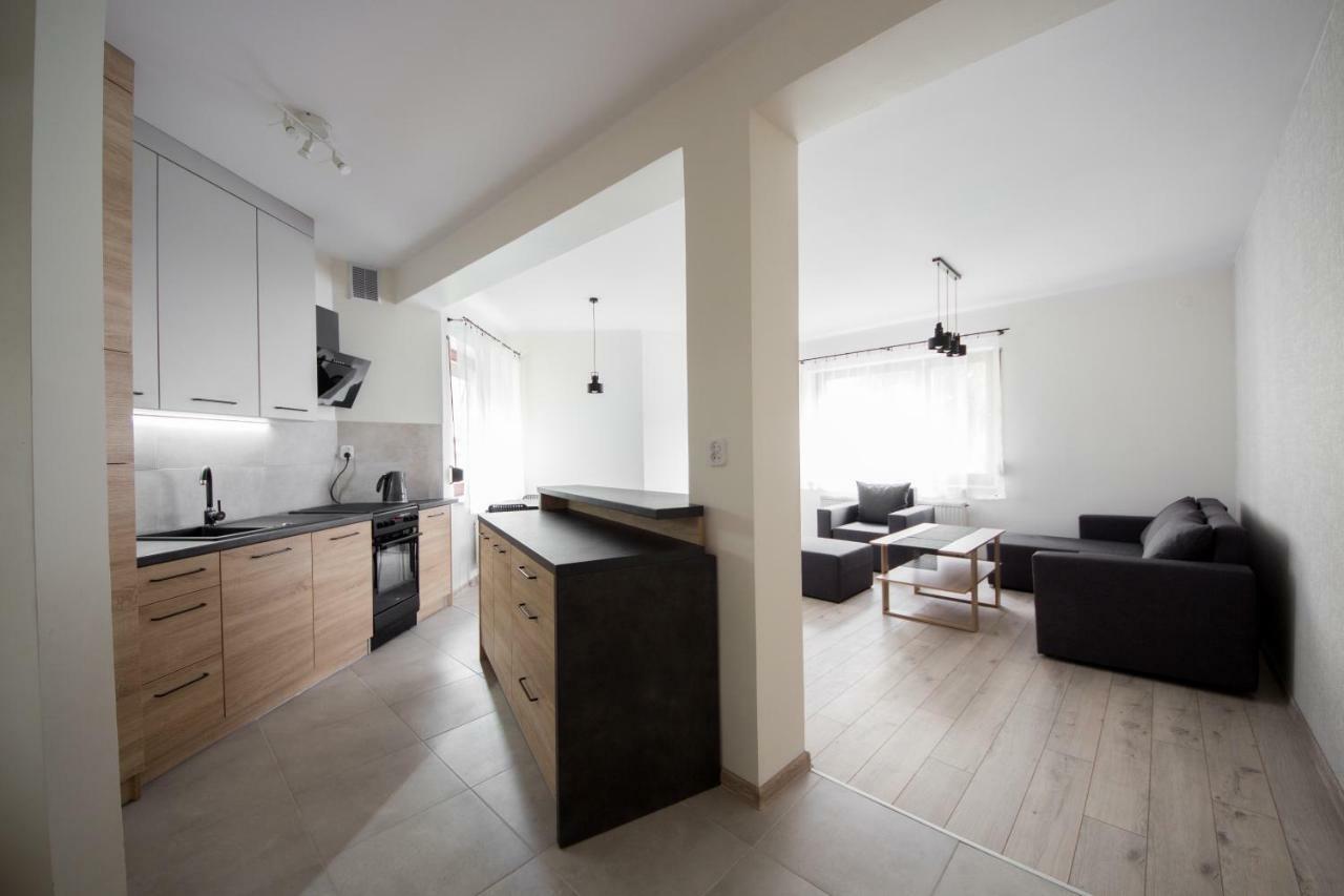 Apartament Zebcowska Ostrow Wielkopolski Luaran gambar
