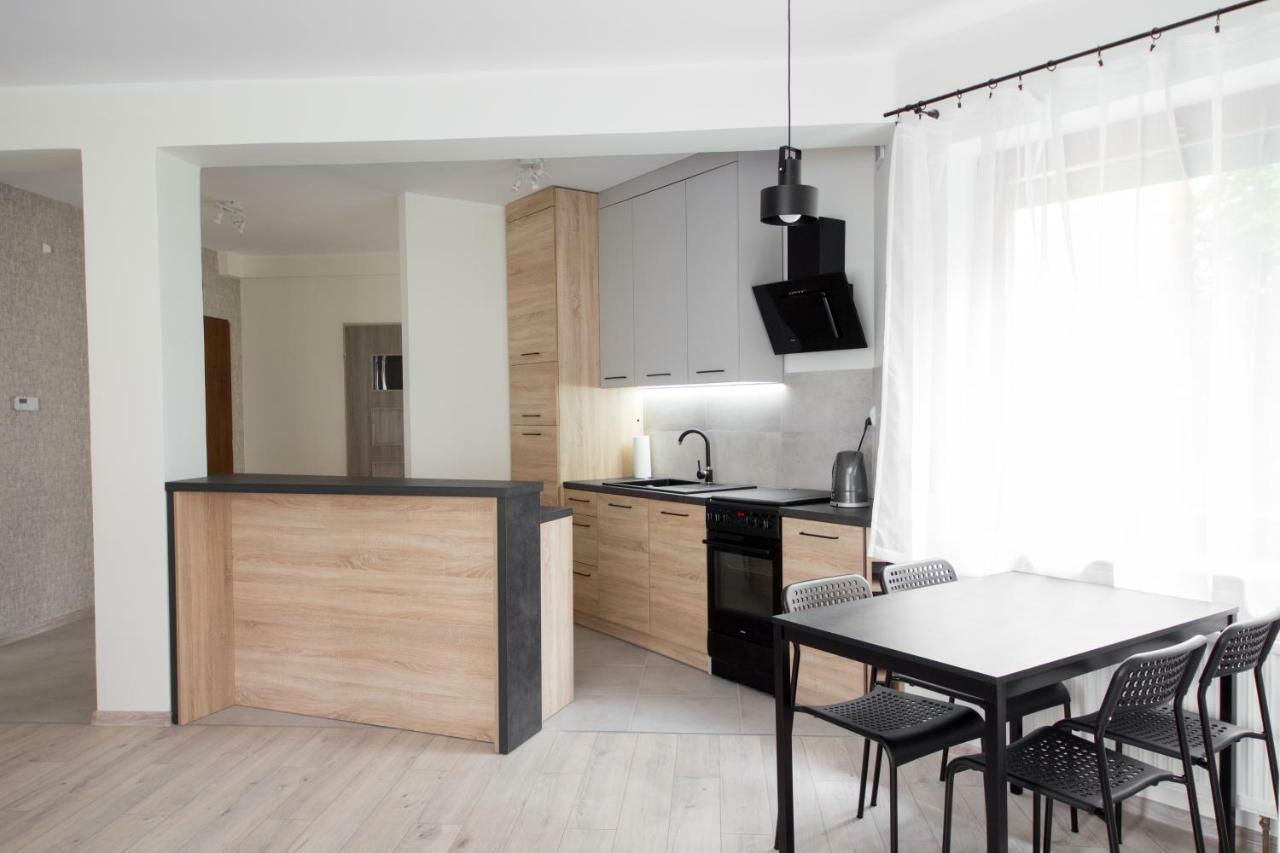 Apartament Zebcowska Ostrow Wielkopolski Luaran gambar