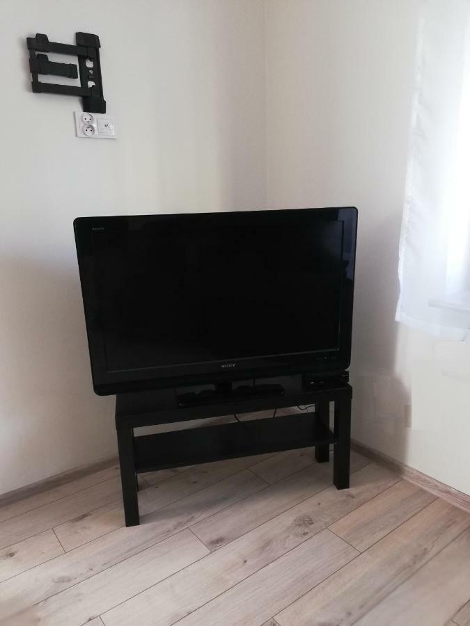 Apartament Zebcowska Ostrow Wielkopolski Luaran gambar